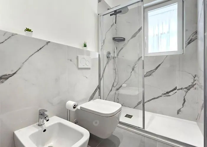 Elegante A Due Passi Dal Centro *